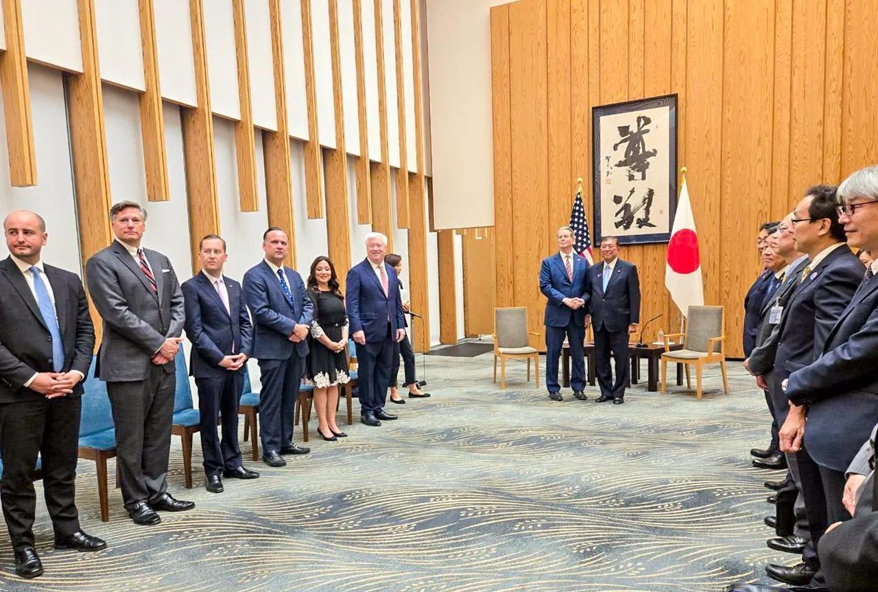 7月18日，美国财长贝森特率团赴日本，参加大阪世博会的美国国庆日活动，并且获得了