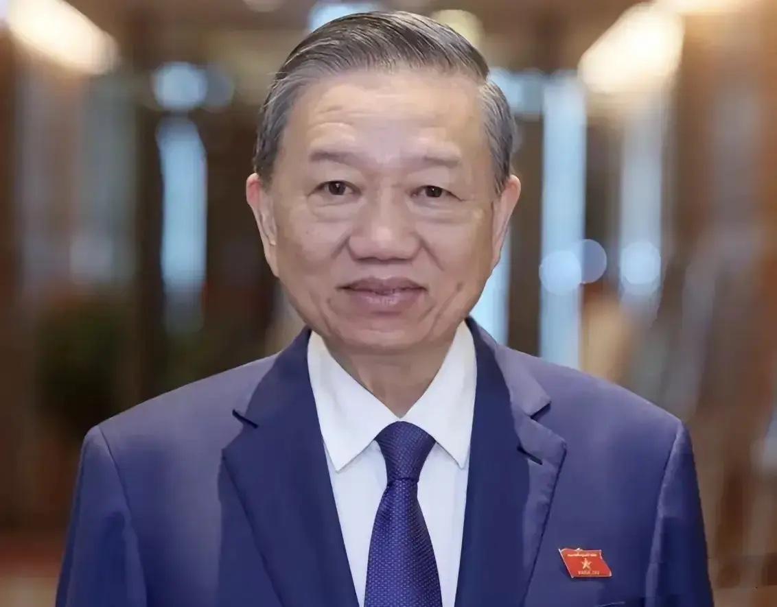 越南传来消息4月12日，越南国会突然扔出一个重磅决定：把免收燃油税的政策直接