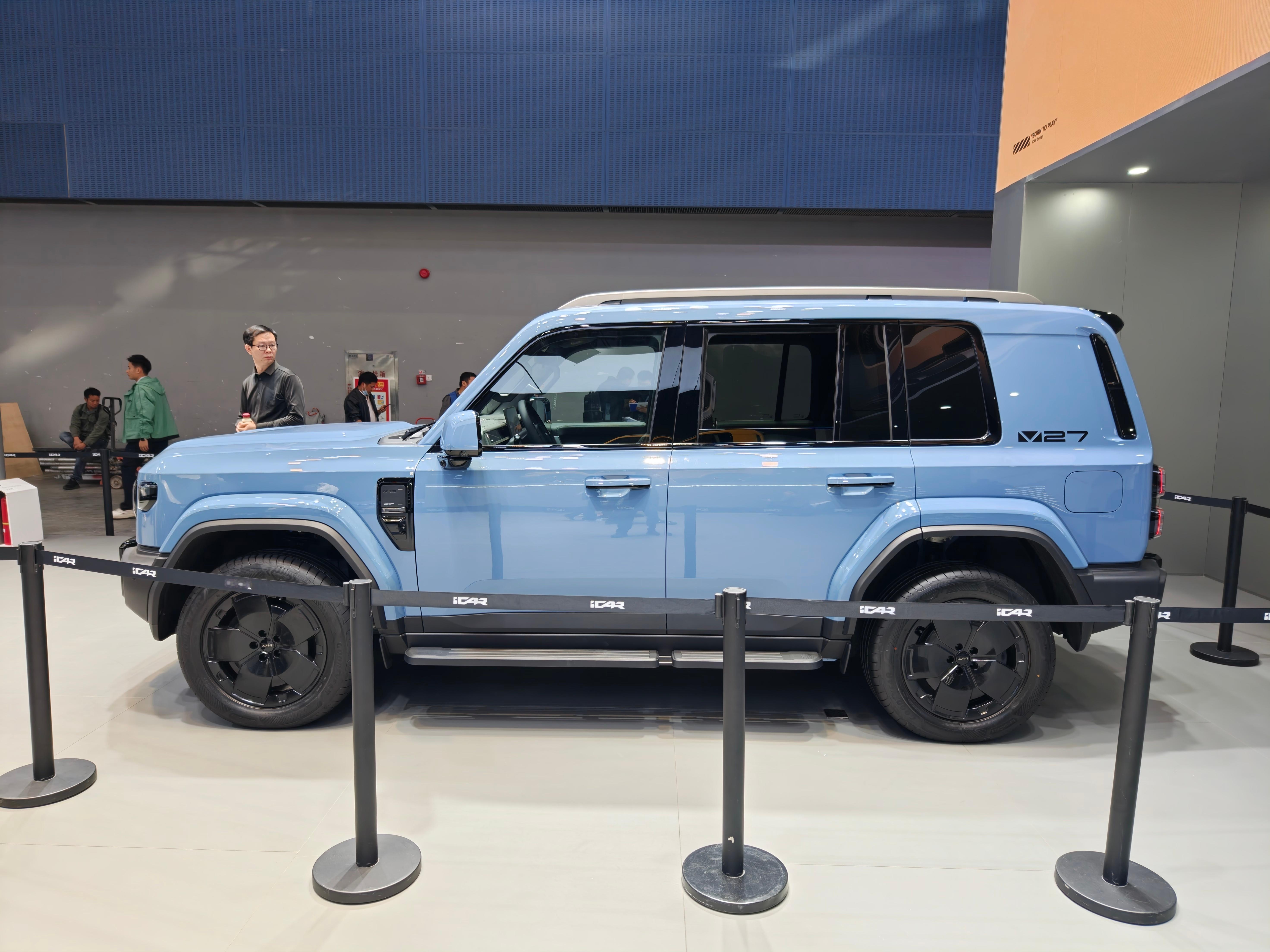 iCARV27首秀官图来啦！还是经典的硬派越野比例造型，但细节颇具特色！车身侧