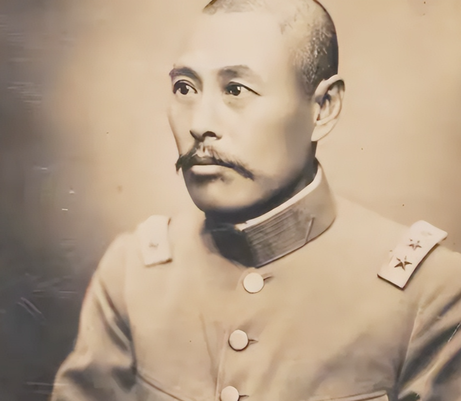 1939年的时候，曾经以勇猛著称的北洋军阀吴佩孚，竟然因为吃了一碗饺子，白白断送