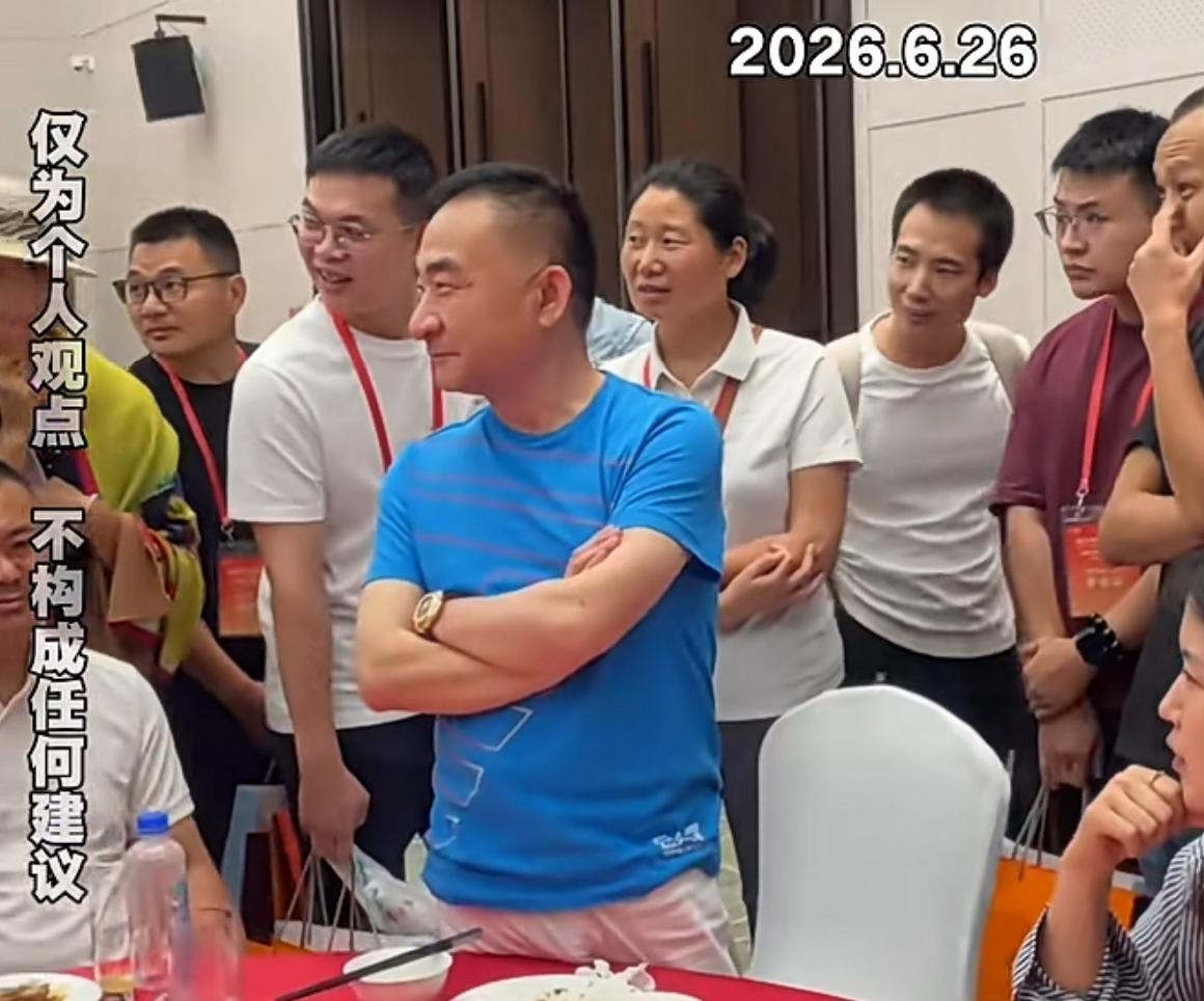 林园谈消费股！6月26日，在片仔癀股东大会餐叙环节，林园表示，从投资的角度讲