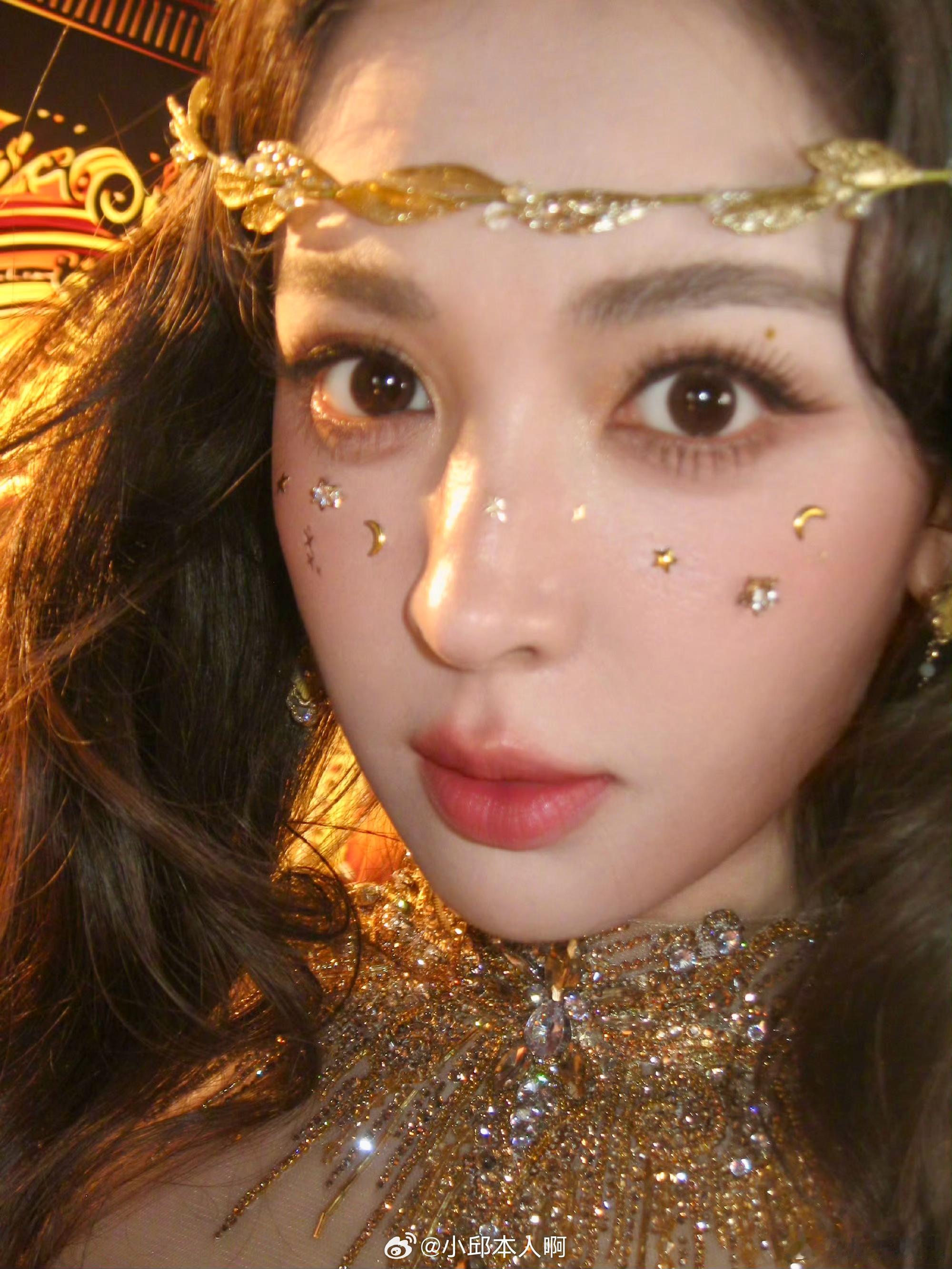 娜扎我太喜欢了，爱了爱了～娜扎cos金牛女神美爆了
