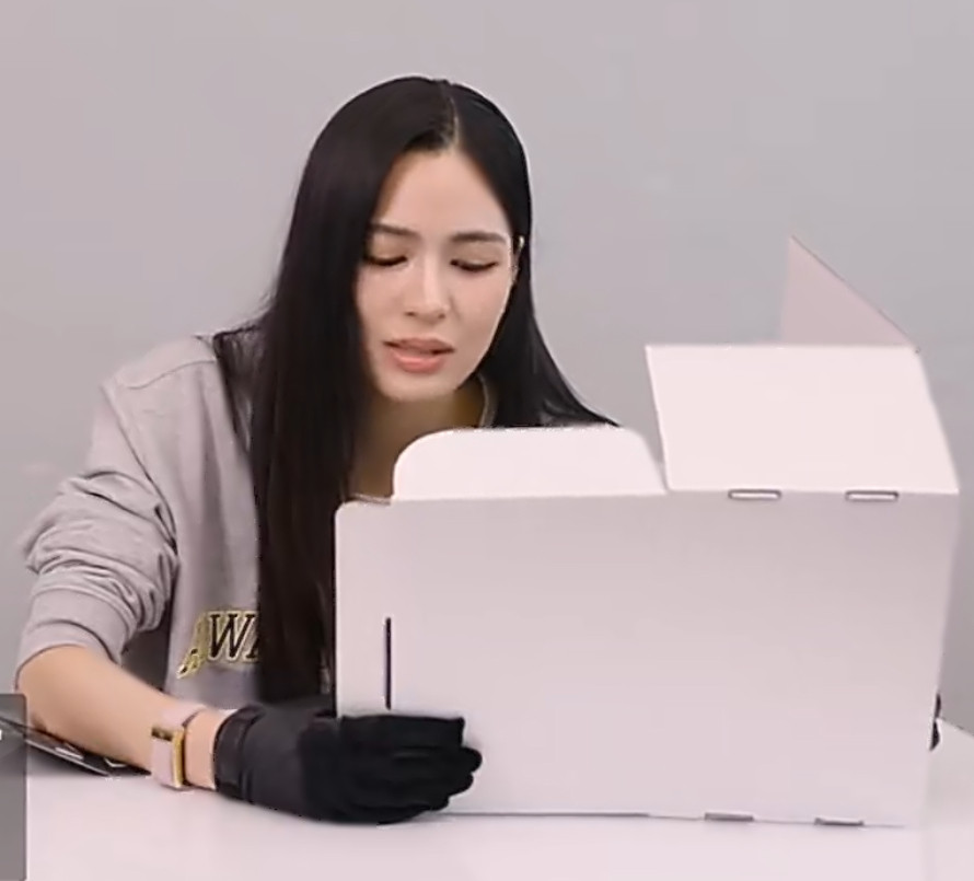 笑死我了，你找谁读？