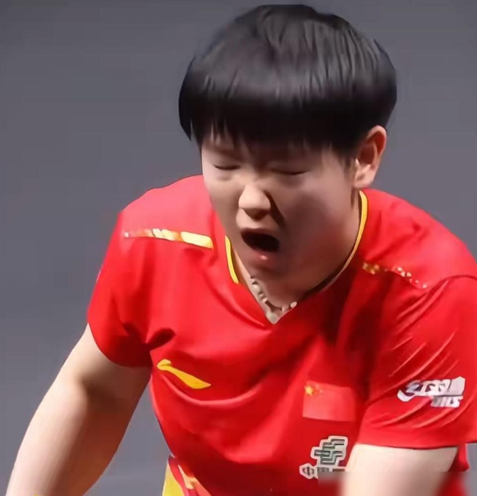 wtt比赛最惊险的一幕出现了！本来开开心心看孙颖莎比赛结果沙沙在混双比赛