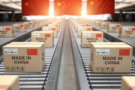 拿关税逼全球“去中国化”！特朗普对外放出信号，美国要拉着全世界一起推进去中国化，