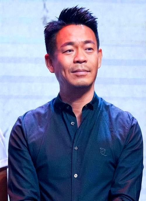 他后来能唱出来，真不是天生就顺。你要是知道他年轻时那股劲，估计也会说一句：这人