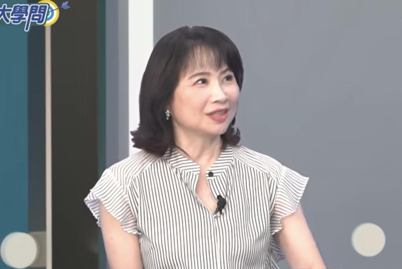 陈凤馨爆料：郑丽文赴美谈两岸和平，竟遭部分美方人士“怒目而视”？陈凤馨日前在