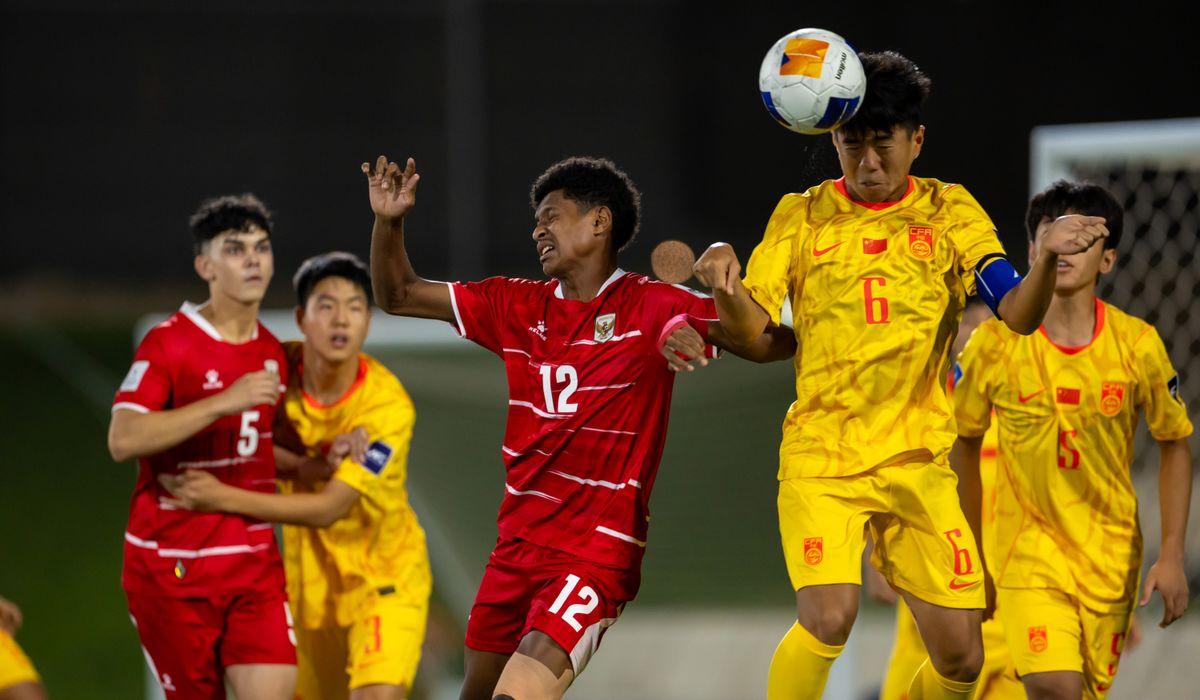 U17亚洲杯一夜积分榜更新！国足0-1被绝杀，遭遇开门黑！日本3-1逆转，暂
