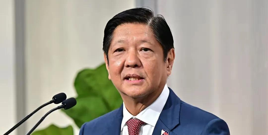 真是不知道天高地厚可笑至极！菲律宾竟要求，中国先放弃核武器！中国愿意率先签署