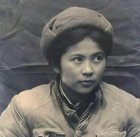 1952年，北京解放军总医院，志愿军师长问30岁女军医为啥还没成家，女医生却
