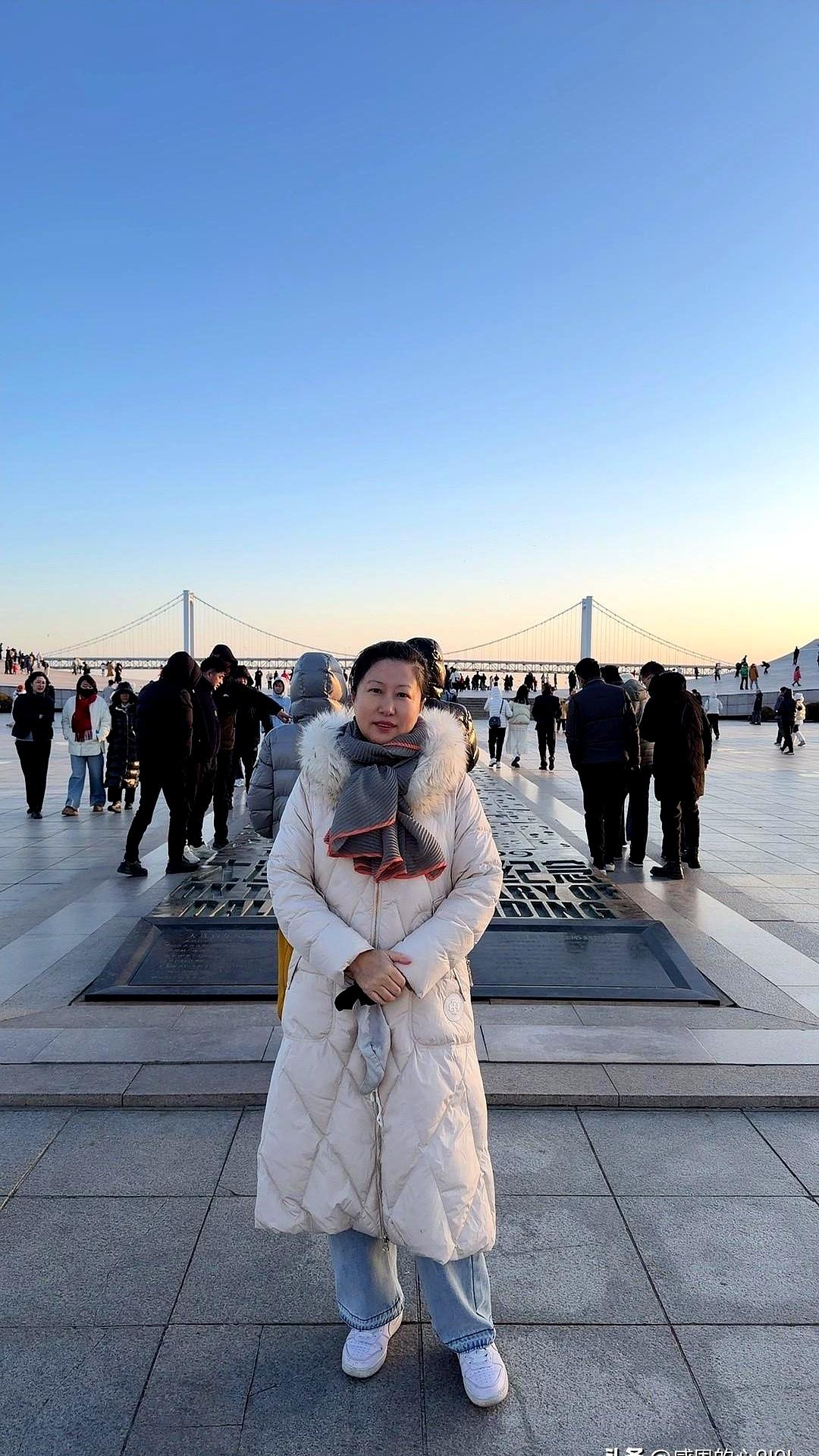 刷到一位61岁大姐的自述，看得我五味杂陈。每月退休金2774元，她却敢标榜自己