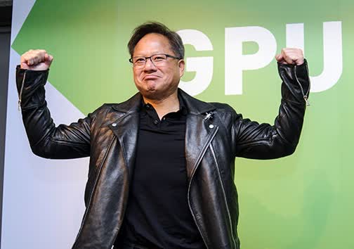 【英伟达电话会全文！黄仁勋：“AI推理爆炸式增长”，痛失巨额收入但Blackwe