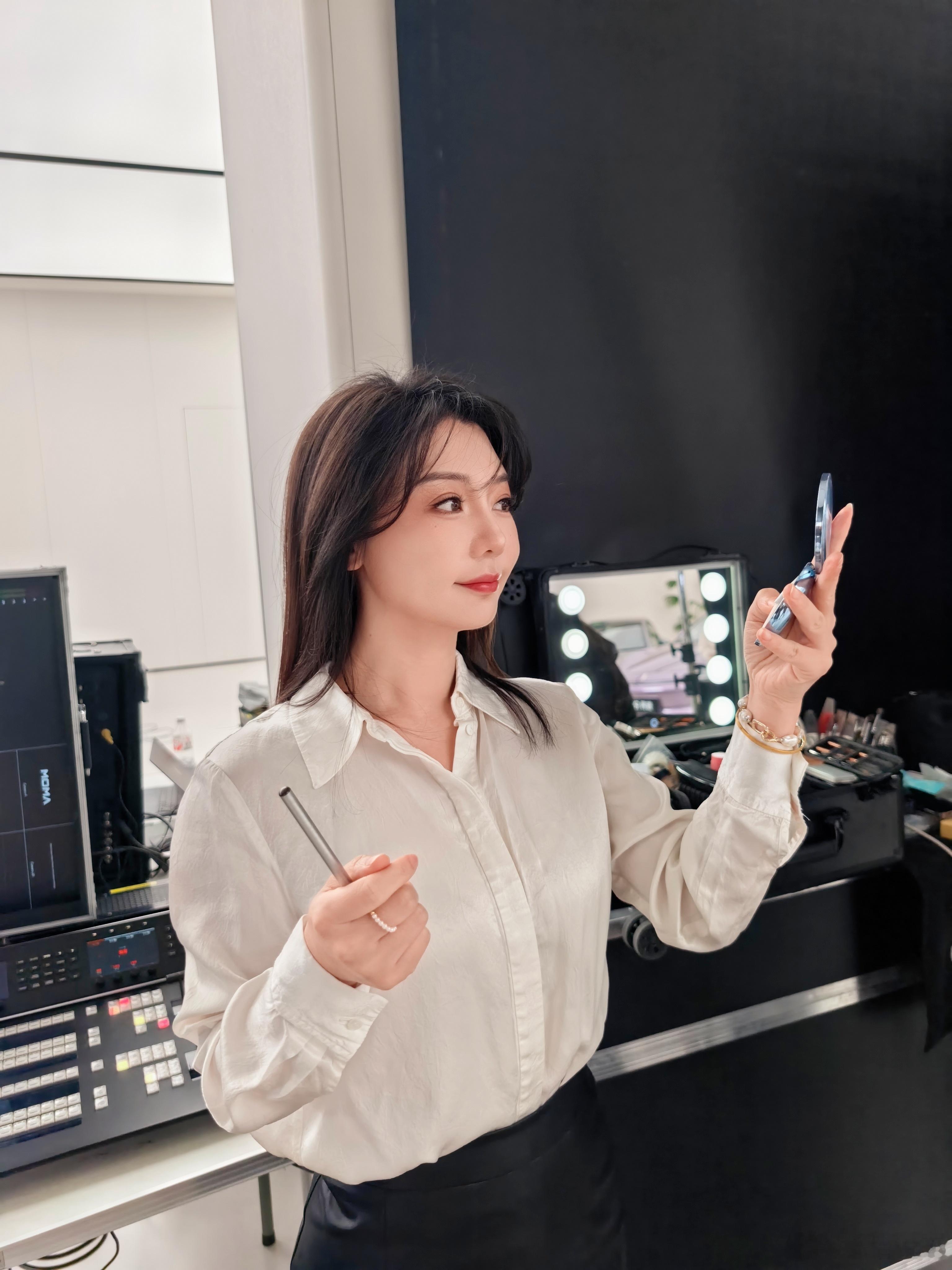 早上好呀，都起床了吗？