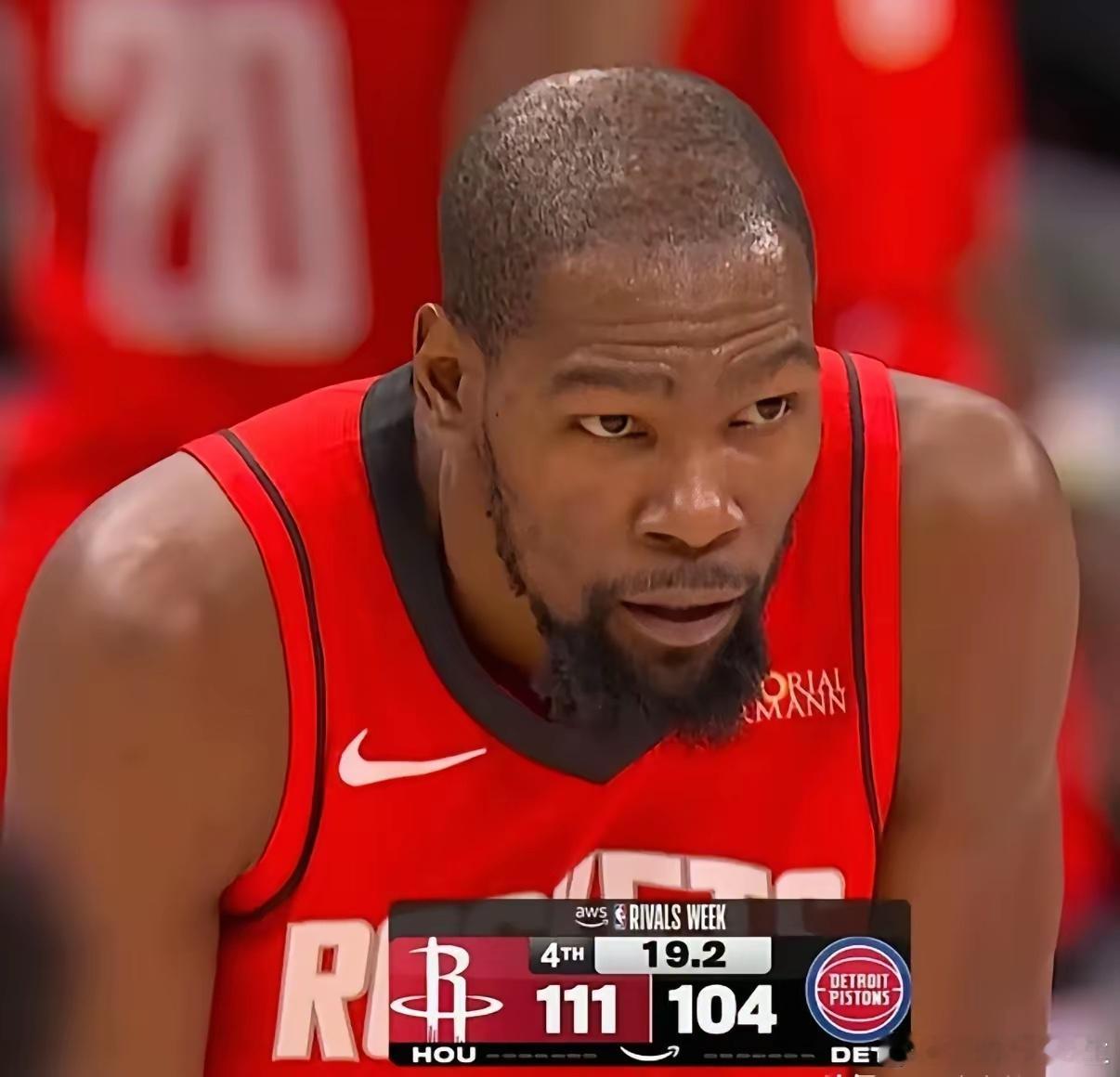 该说不说，火箭最近真挺硬的。击败过森林狼，击败过马刺，昨天刚打完76人，虽说输了