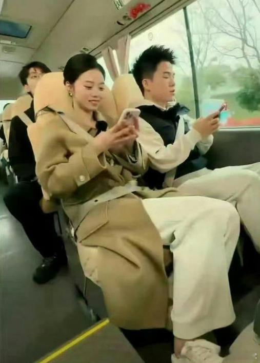 董宇辉果然是个钢铁直男，他知识是渊博，但他不懂女人……