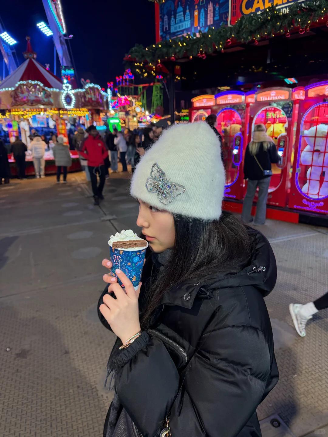 王诗龄分享在伦敦的生活，她戴的毛线帽很可爱，不过一搜给价格吓死了，这一顶帽子就要