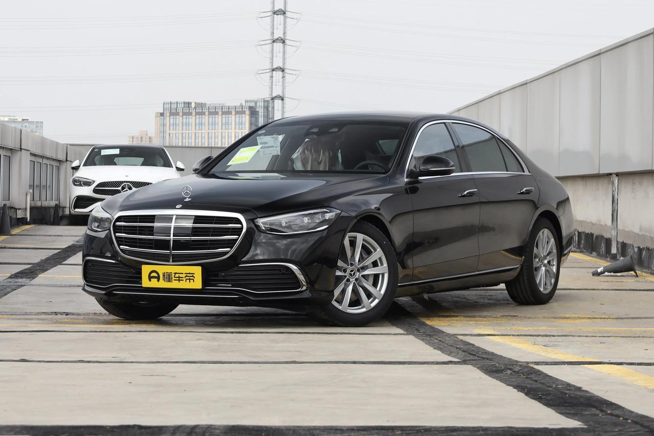 🚗事件简单复盘上礼拜的事，大家都刷到了吧？山东一位大哥，12月5号喜提奔驰