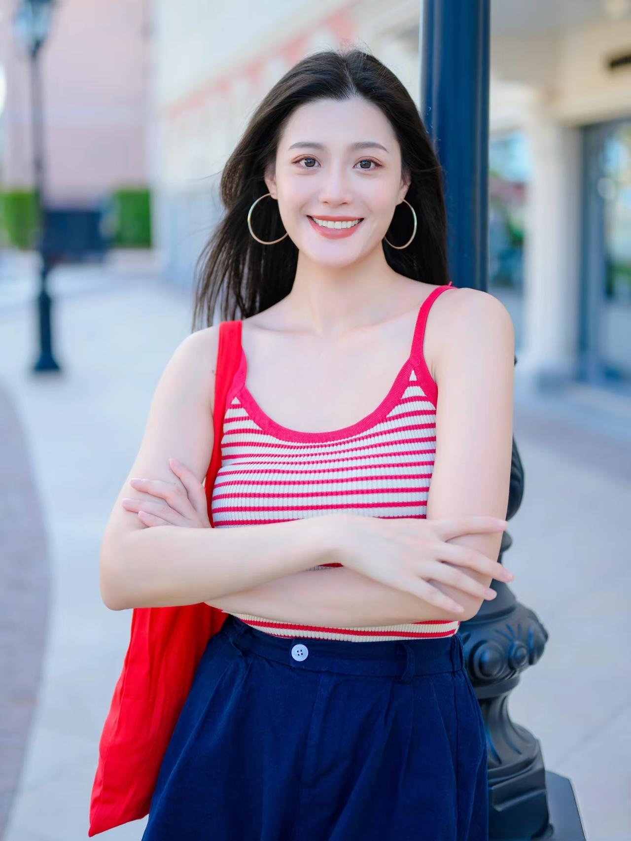 有哪些女生日常好看穿搭可以借鉴