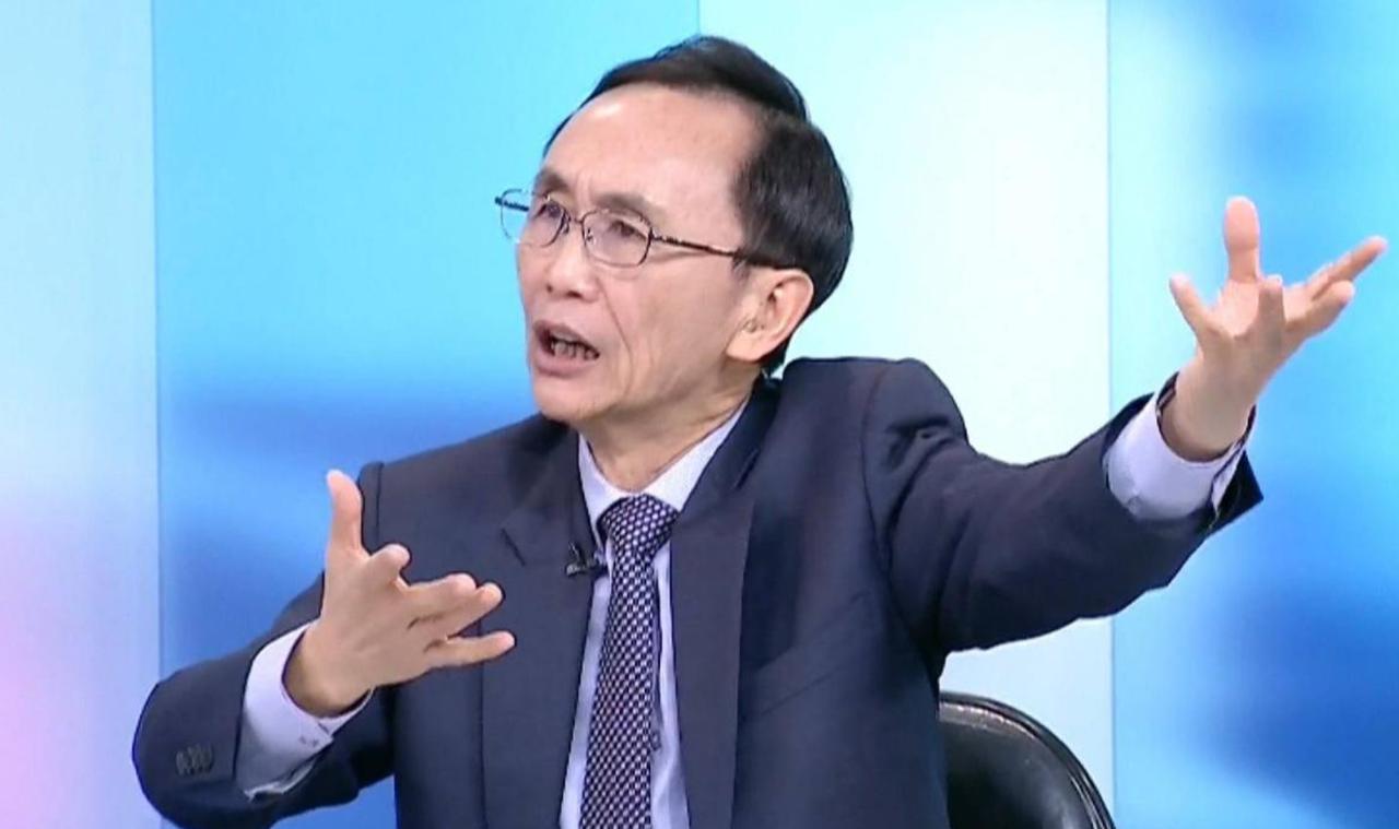 吴子嘉：2028不一定是卢秀燕！她脑袋坏掉了！前几天，吴子嘉针对卢秀燕的“我