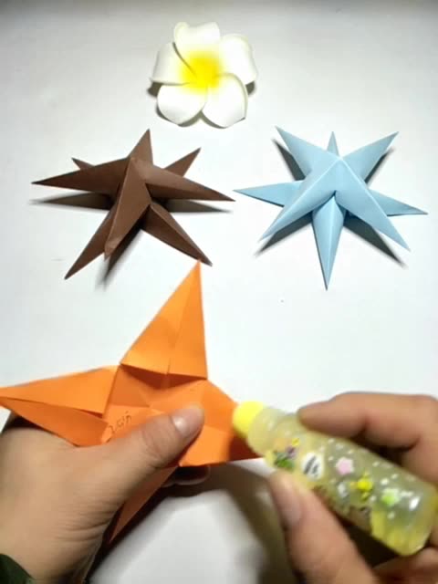 小星星简谱加伴奏_小星星伴奏简谱(3)
