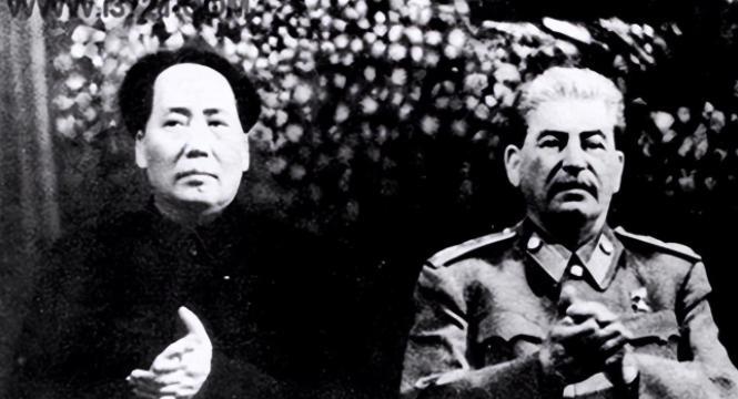1969年，苏联将数百发核武器对准我国，虽然我国核武器已经研发成功，但数量上并不