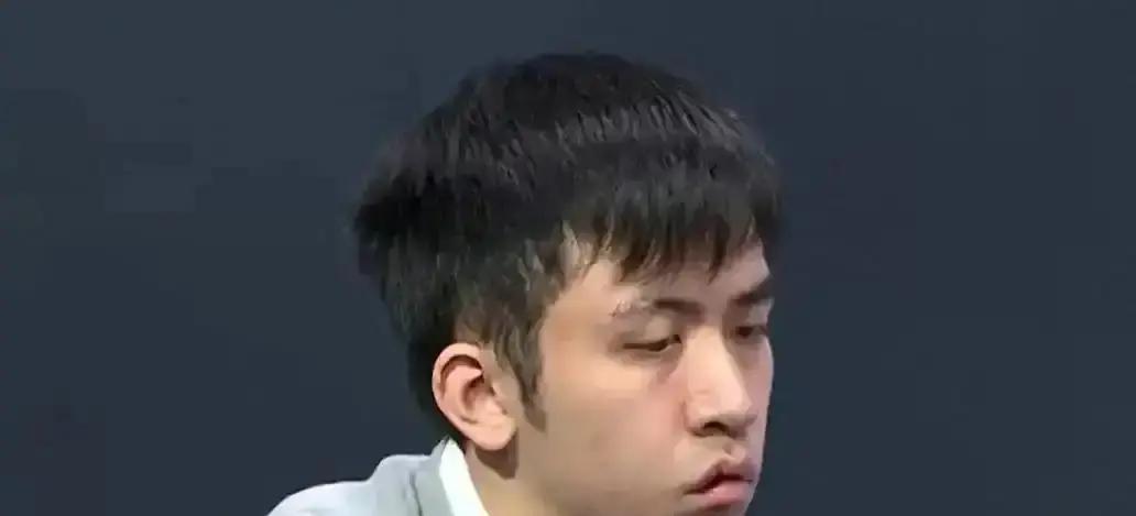 他用六小时推倒申真谞，但真正的武器不是耐心。是90%的AI吻合度。韩