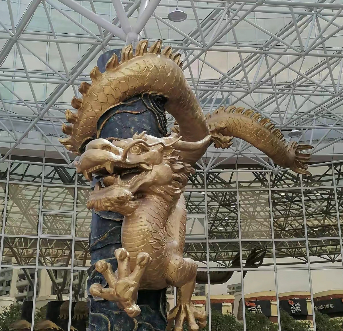 途步观海，风景这边独好