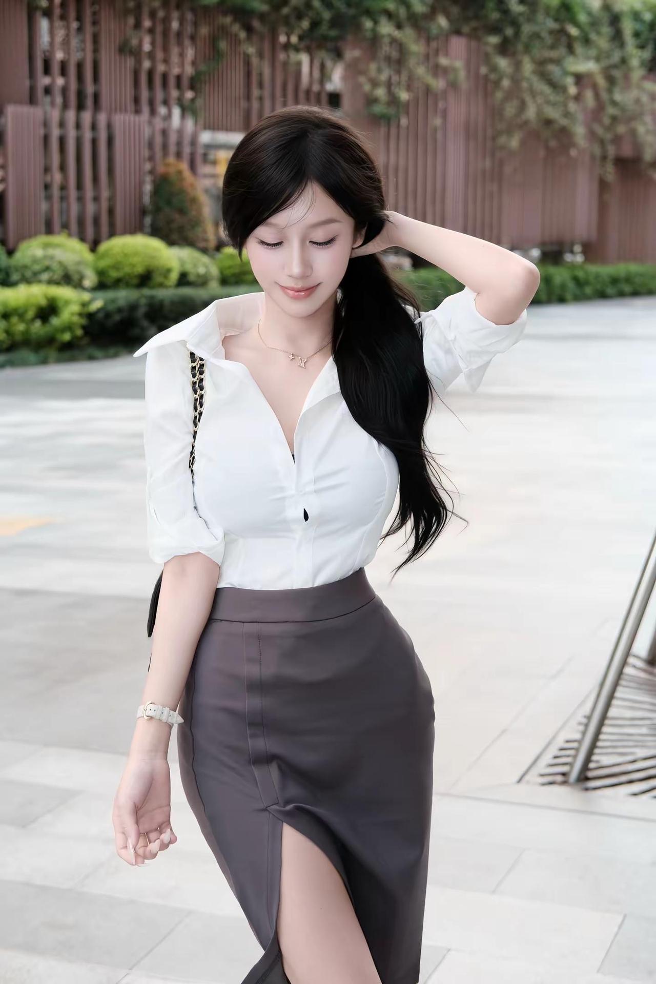 我还不至于活到要主动去合你群的地步ol穿搭清纯御姐