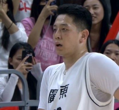 全运男篮半决赛-广东大胜辽宁 沈梓捷15+14 高诗岩22分