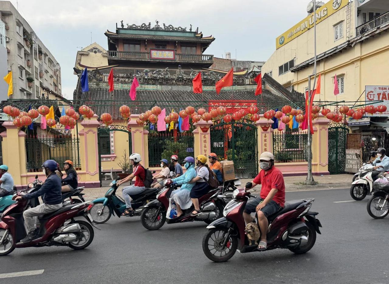 与中国失联300年后，这群忘记汉语的明朝后裔正重新找回华夏根脉。胡志明市第五