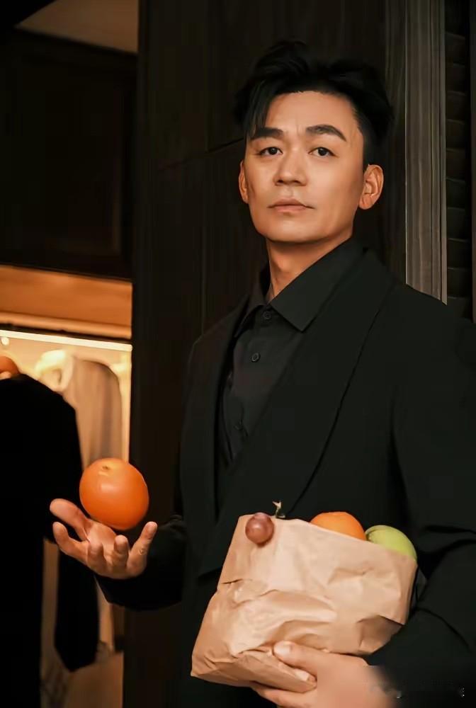 王宝强是不是疯了，砸2.5个亿，山东平地盖了个1920年的纽约唐人街，就为了拍一