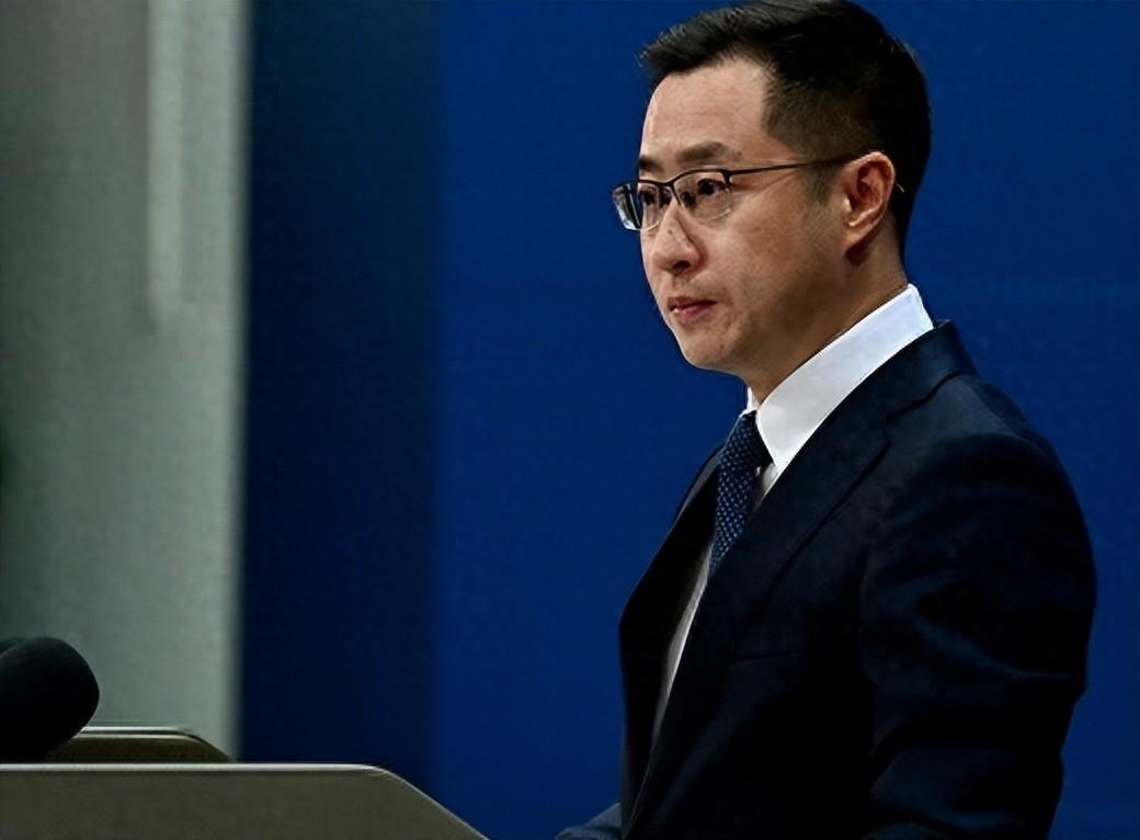 巴拿马以为抱紧美国大腿就能肆意妄为，结果这回彻底踢到了铁板！中方警告话音未落，反