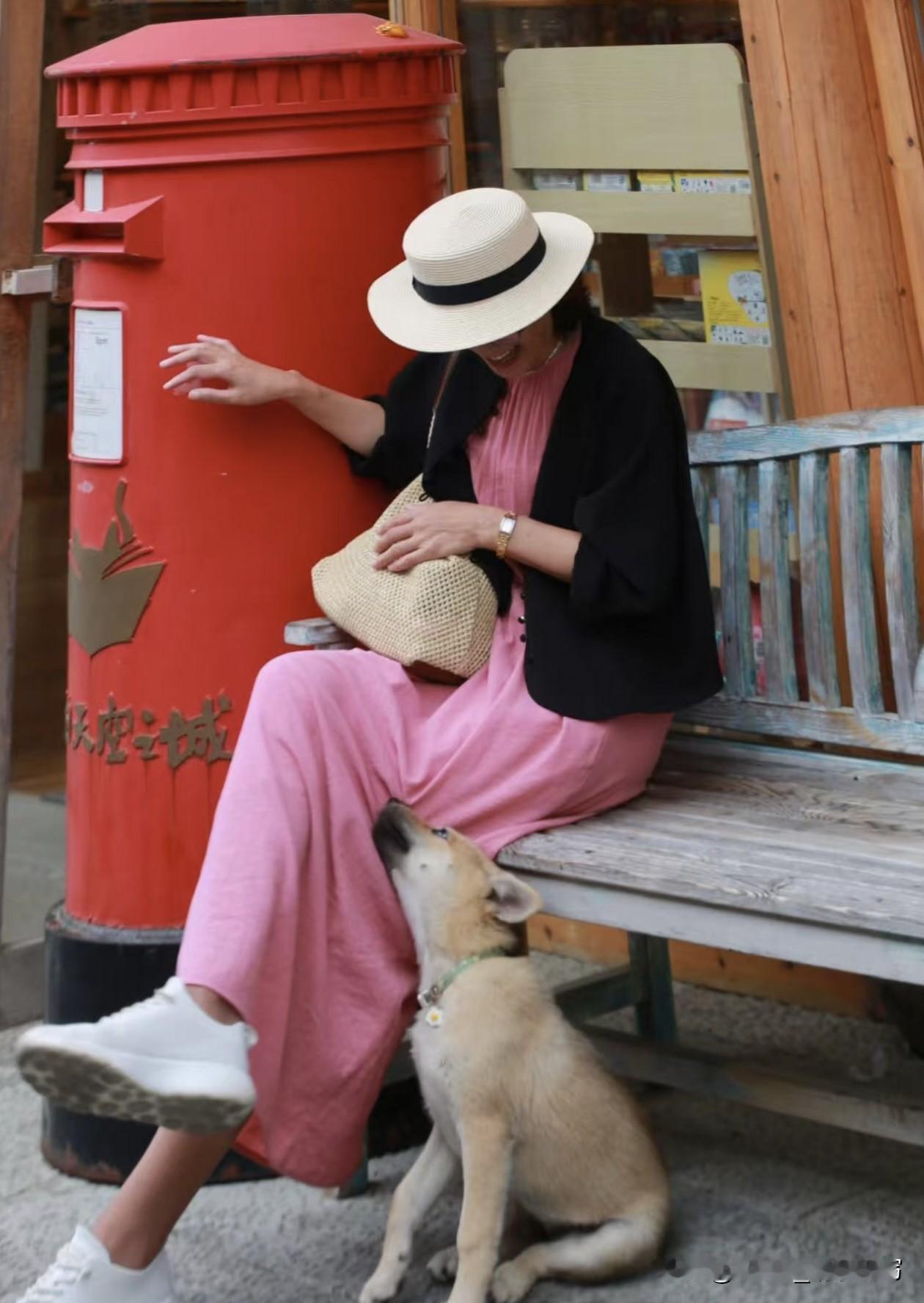 人老了，最明智的选择是这样的:1.攥紧自己的养老钱，分好日常、医疗、应急三部