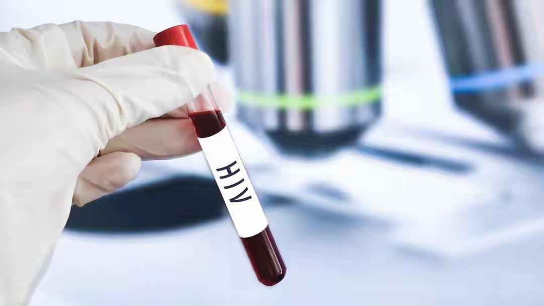 胆固醇与患癌率关系被发现：50岁后，胆固醇在这个范围，越安全🩺胆固醇与患癌