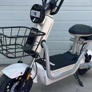 电动车新国标没那么坑！三大谣言拆穿，骑车上路心里有数电动自行车新国标过渡期