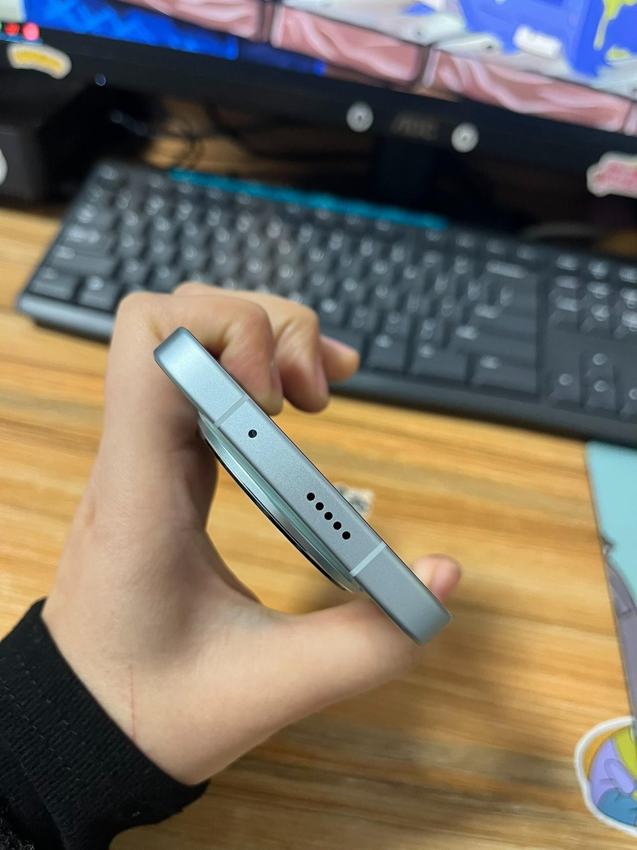 等等党可以出手了，这应该是春节前最大的好消息了，荣耀Magic8系列价格现在简直