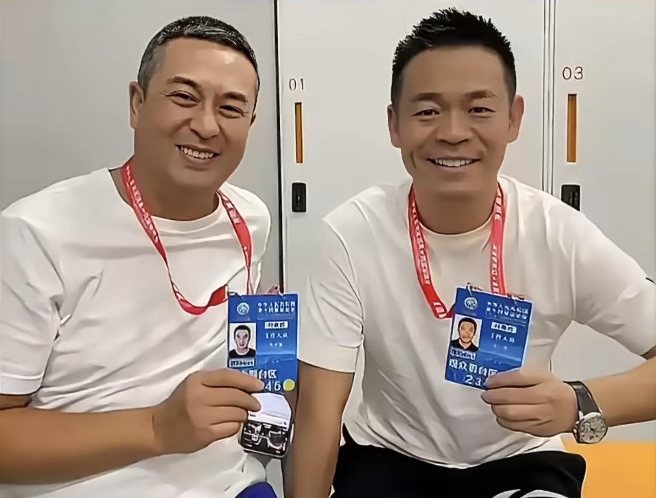 网上那些关于“张嘉益落魄住地下室，孙浩仗义掏钱”的传闻，简直把孙浩气笑了。他直接