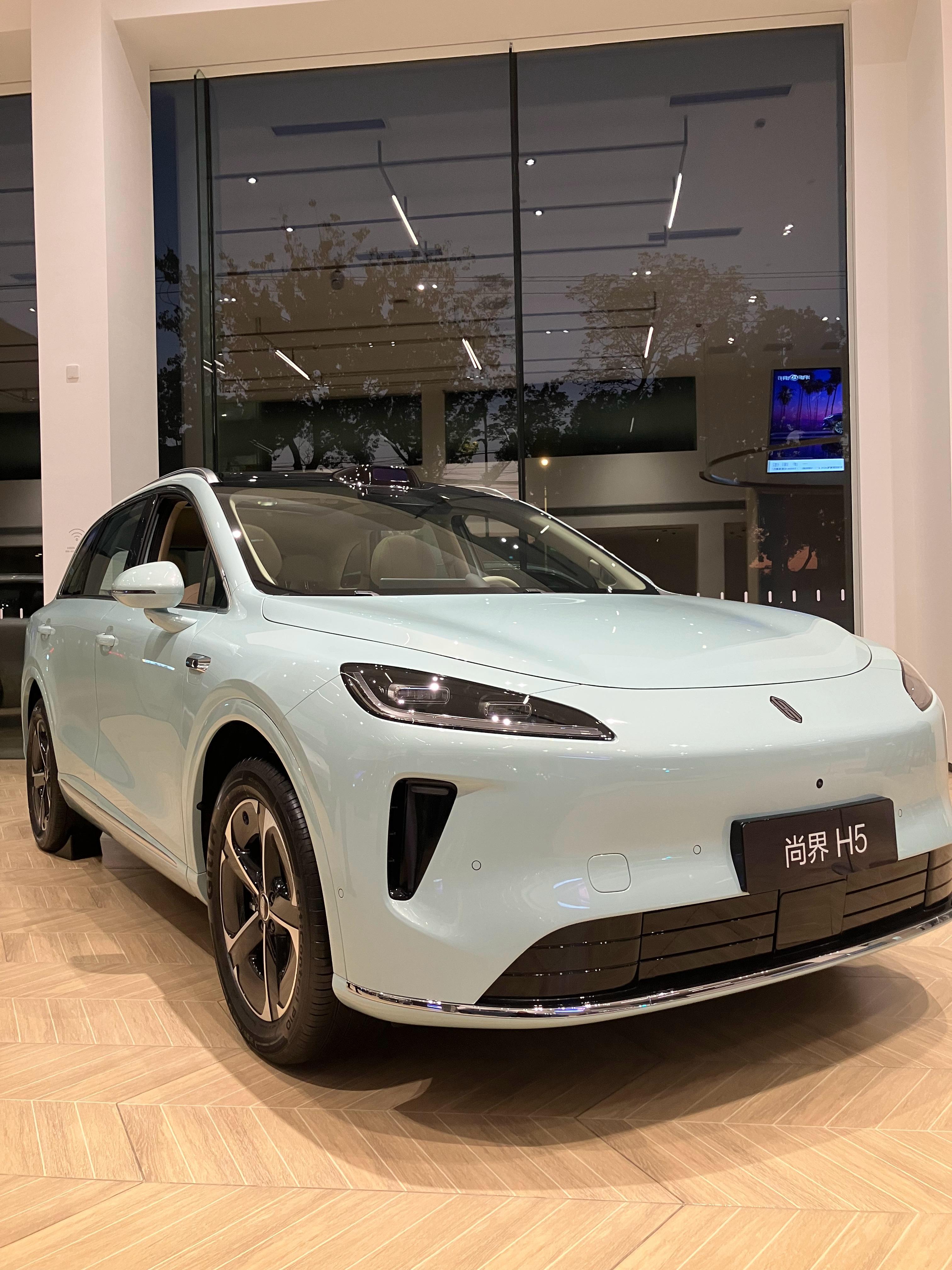 尚界这台车明显是吃了舆论的哑巴亏。尚界这个车可以说是目前鸿蒙系中做工最好的之一，