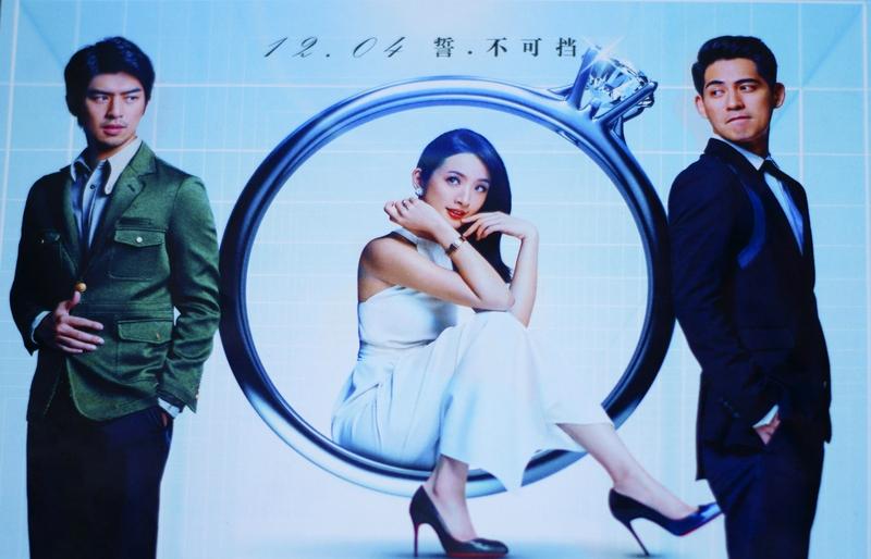 你如何评价《夜色正浓》这部剧《夜色正浓》真是一部让人惊喜的剧！原以为是新版《杜