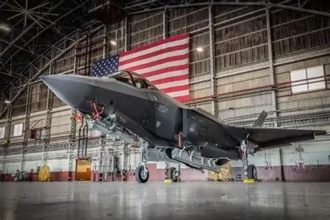 洛克希德·马丁公司将F-35零部件生产交给葡萄牙！F-35战斗机生产/图片来