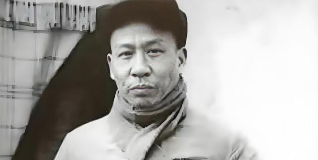 话说当年评十大元帅，名单基本都定了，可一到陈毅这儿，卡壳了。为啥呢？站出来说话的