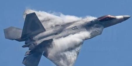 美军一直搞不明白，为啥自己的主力战机F-35刚从日本基地起飞，飞行不到200公里