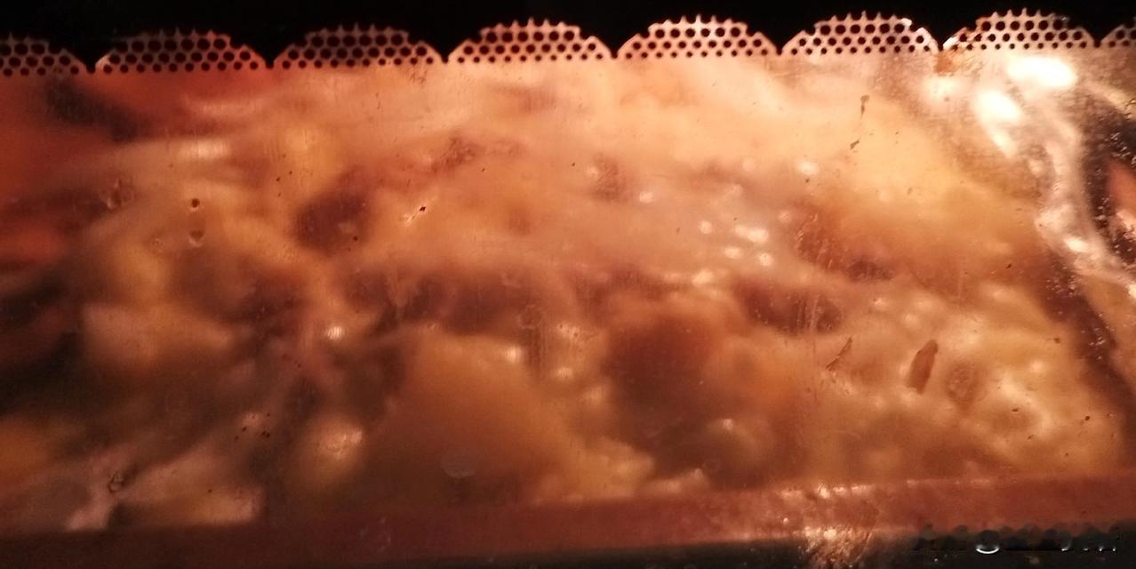 要说这人吧，还是得生娃儿。昨晚，我说烤土豆泥，老公露出那种鄙夷的神情，意思是