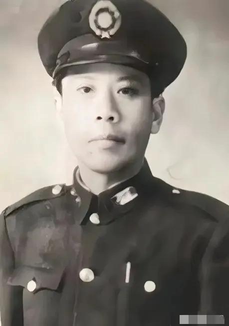 1948年，曾经开着汽车在光天化日之下奸淫妇女，活生生踢死佣人的国军中将王泽浚，