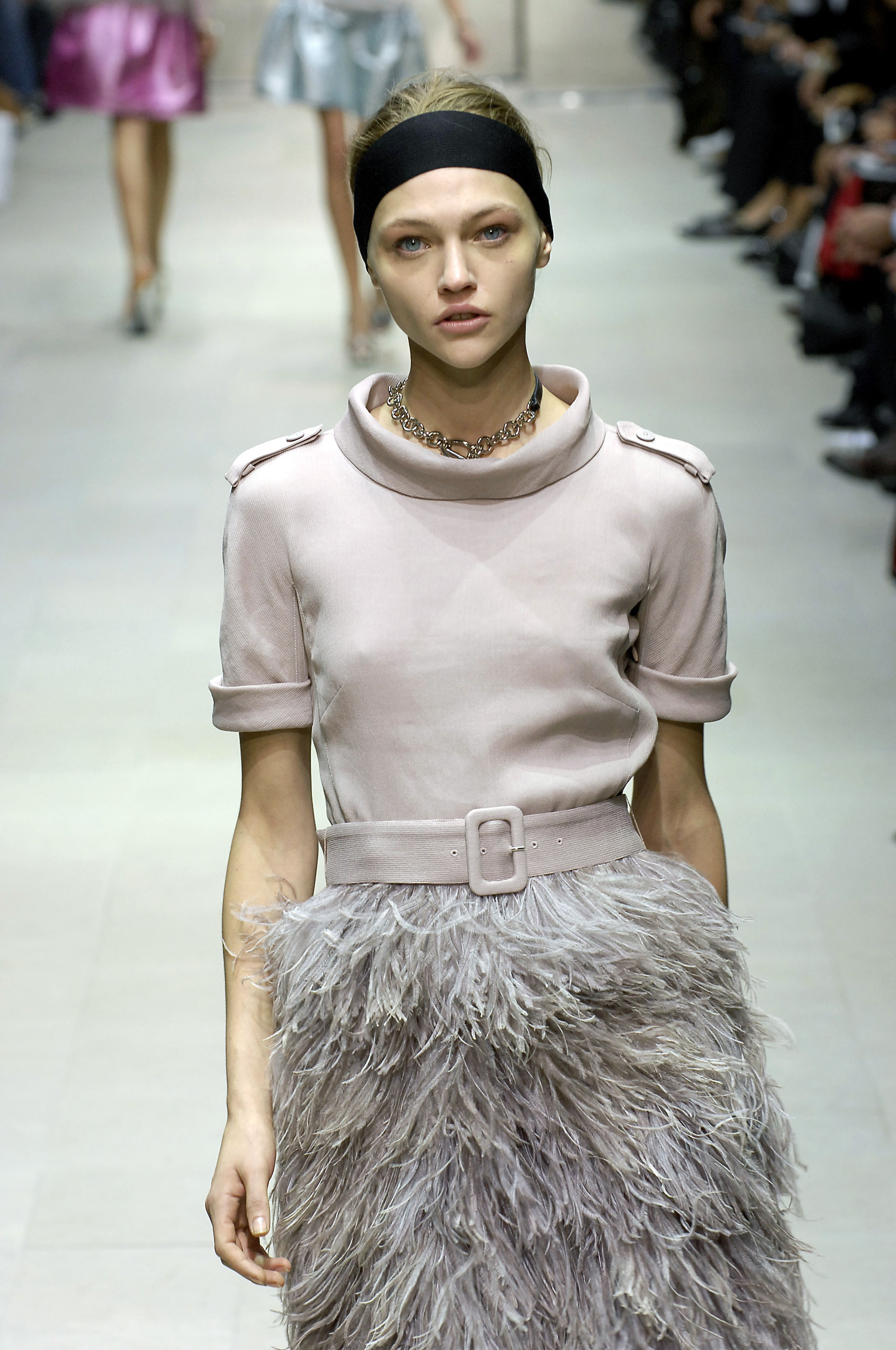 SashaPivovarova在Burberry2007春夏，以前经常记混，