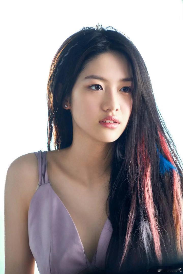 向涵之熟女味太重了