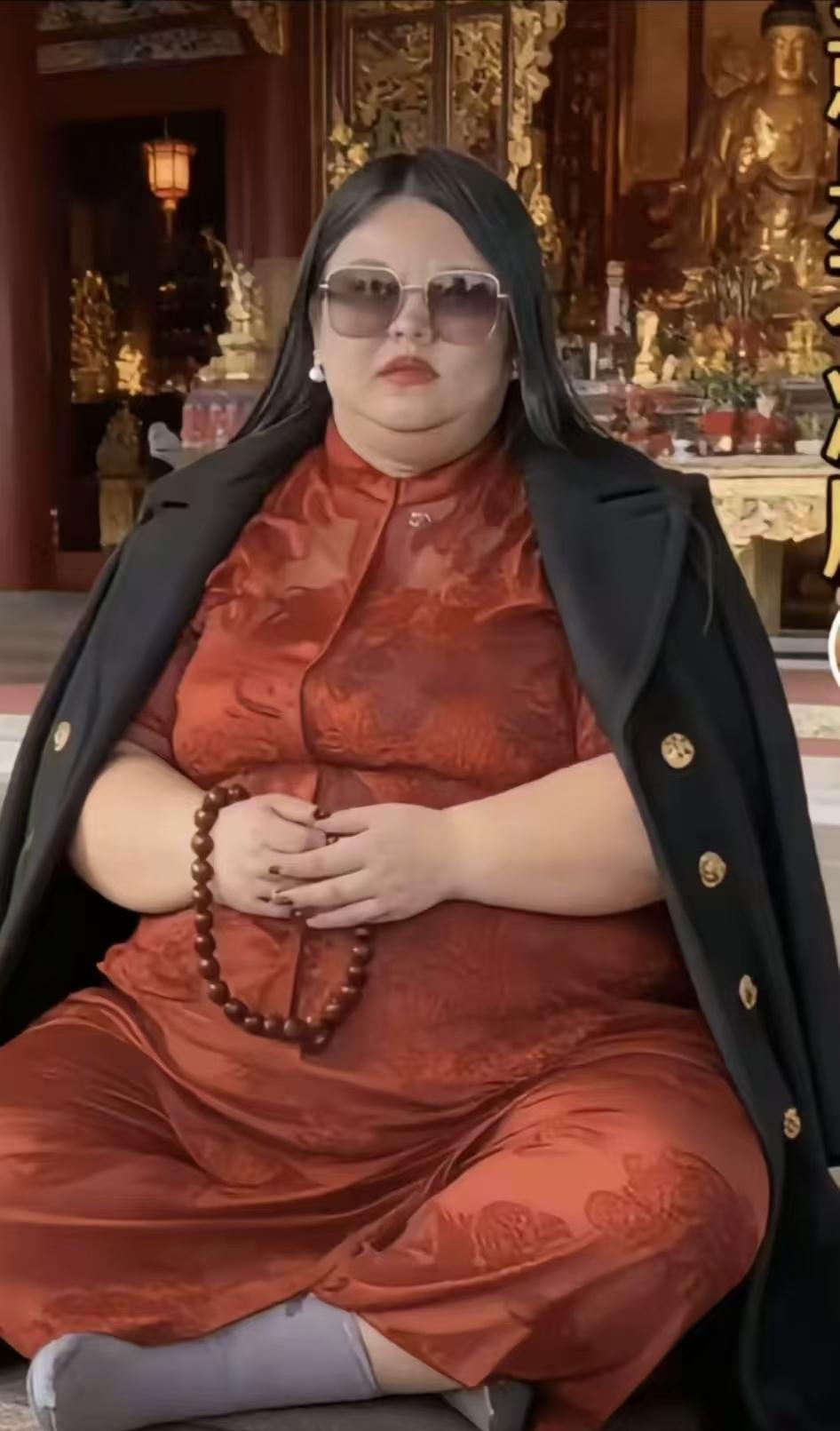 李湘这几日有点慌了！因为释永信真的要去减肥了。今天，释永信进去了，他和李