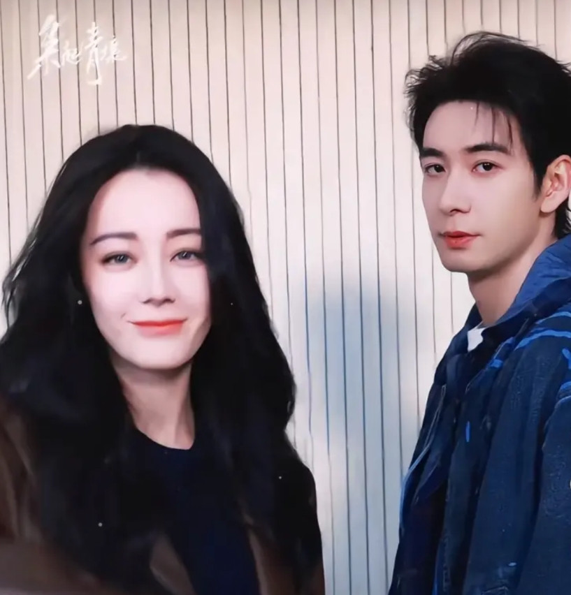 热巴和陈星旭有一个共同的问题那就是乍一看是盘正条顺的“浓颜”系美人，可是仔细一