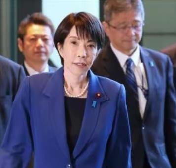 为什么日本国债市场出现了“史诗级崩盘”？这不是技术性调整，而是市场对“日本财