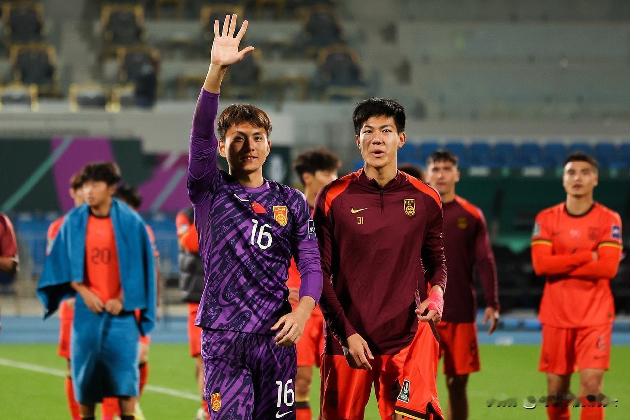 U23国足0：0伊拉克U23，杨晨的点评最为客观，虽然0：0的比分，各自踢了半场